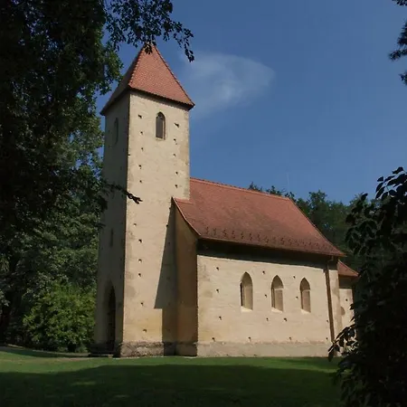 Orsegi Gorza Vendeghaz * Nagyrákos